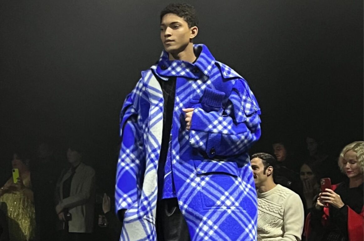 Burberry sügistalv 2023 kollektsioon