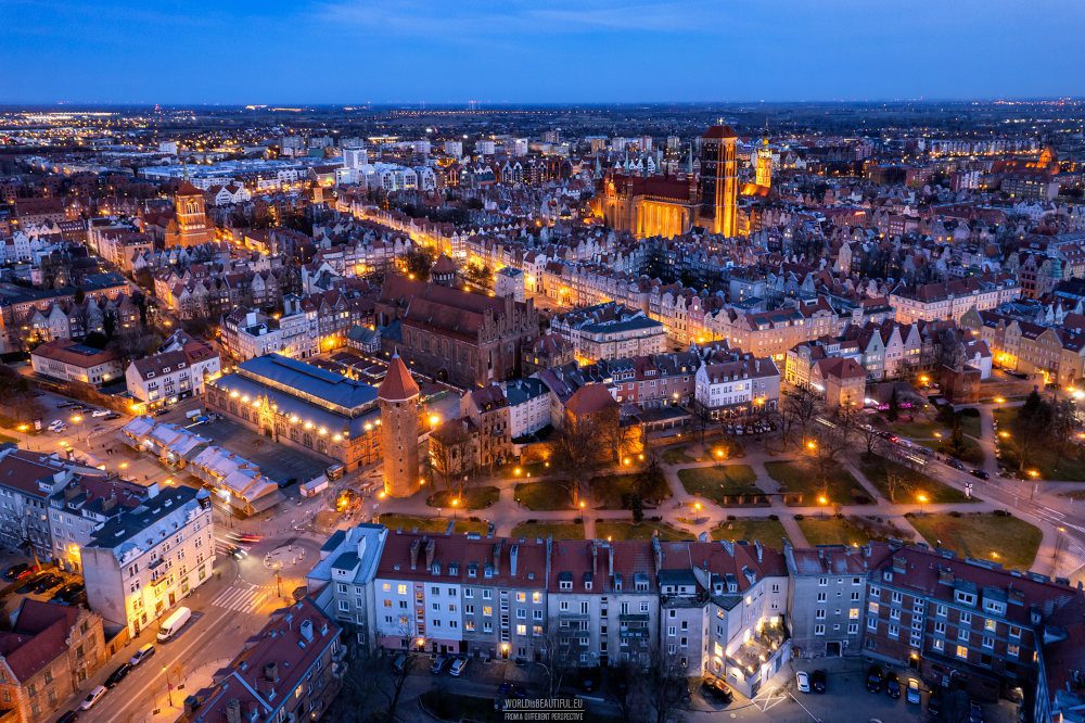 2439 Gdanski õhtune panoraam