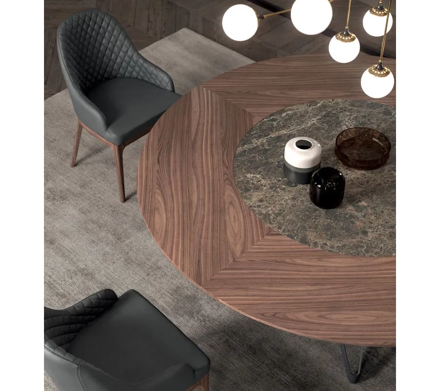 Eksklusiivne Söögilaud