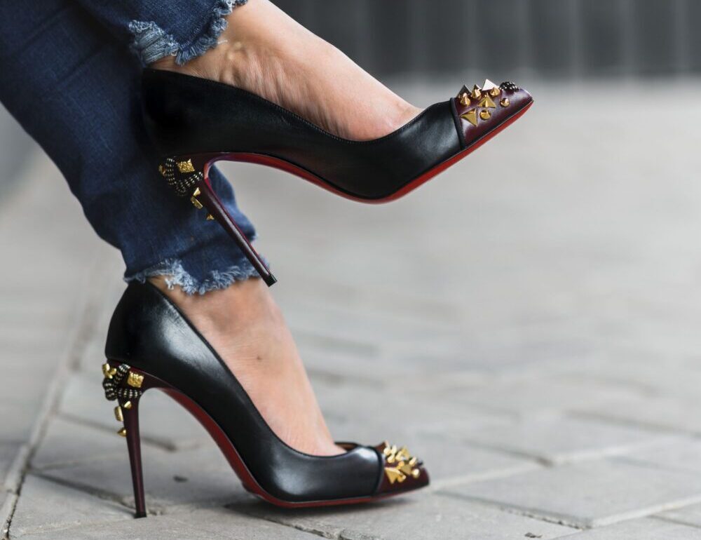 Kõige Elegantsemad Kontsakingade Brändid Premium Juhend