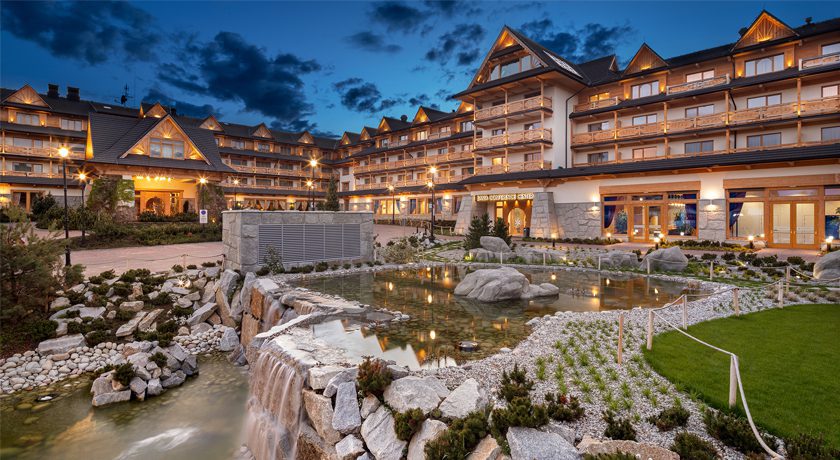 Luksushotell mägedes