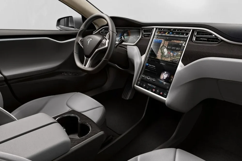 Tesla Model S Plaid