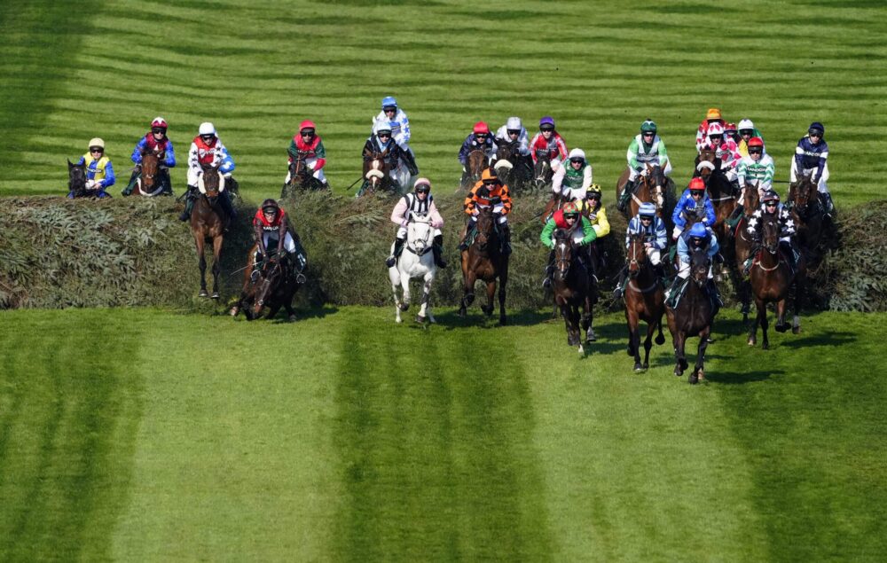 Grand National Hobuste Võidusõidud